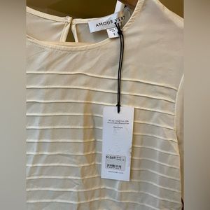 *NWT* Amour Vert • Andy Silk Blouse Ivory